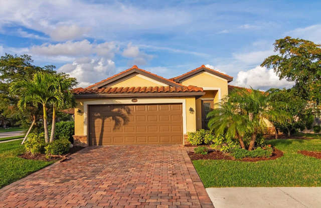 12490 CINQUETERRE DRIVE