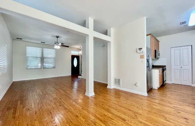 Superb Suburban Space! Multiple Living areas!