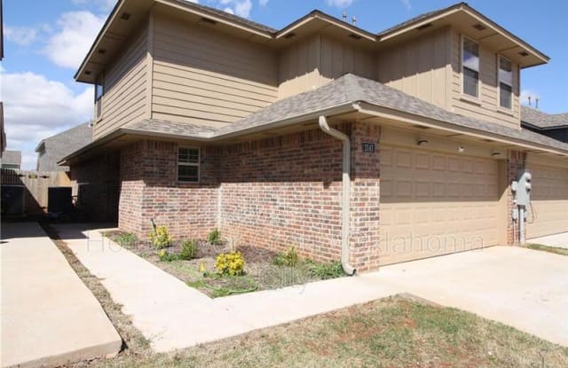 2141 Buena Vida Ln - 2141 Buena Vida Ln, Edmond, OK 73013