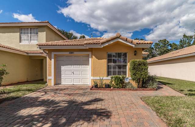 Photo of 3381 Commodore Court