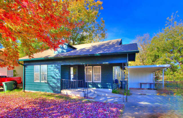 Renovated 3-bedroom, 2-bath home located in the heart of Edmond!