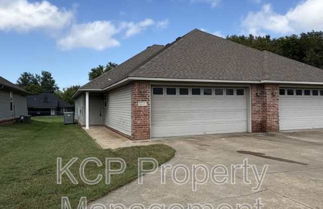 2823 Fairway Hamlet Court