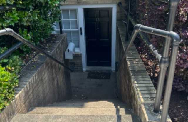 601 Roseneath Road 13
