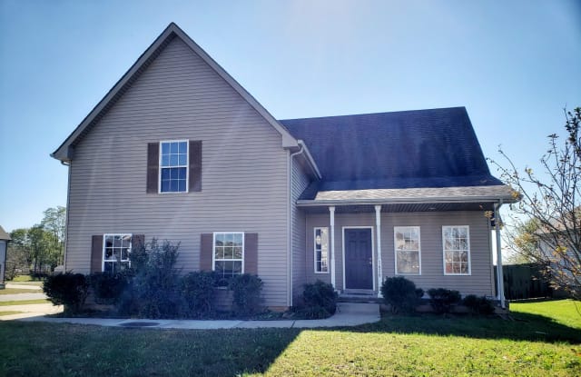 3426 Foxrun Ln - 3426 Foxrun Lane, Clarksville, TN 37042