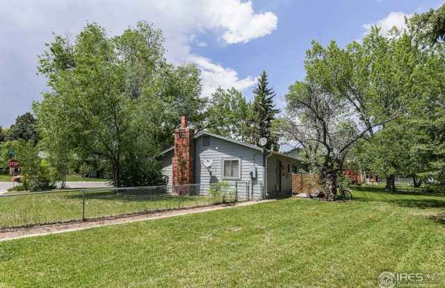 STUDENTS WELCOME! 4 Bedroom / 2 Bath Home Near CSU