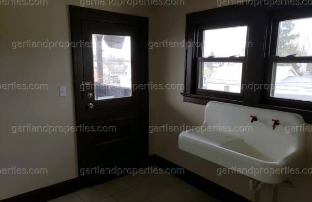 Photo of 2047 Logan Avenue