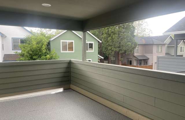 322 Talent Avenue - B