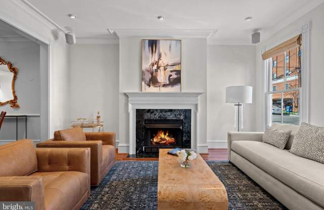 Photo of 128 QUEEN Street