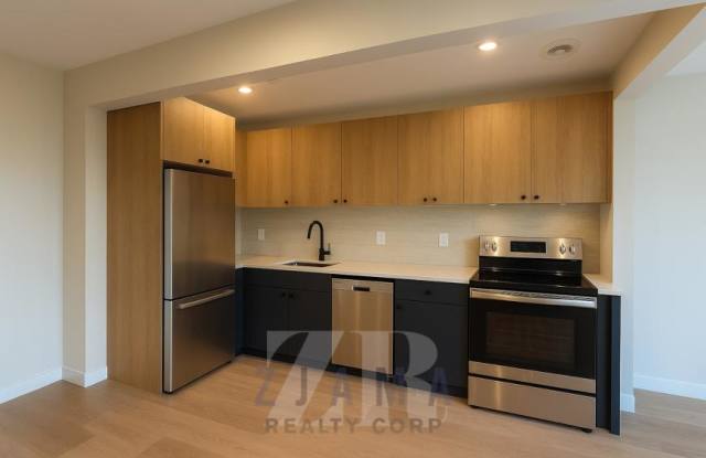 Photo of 1584 Fulton St