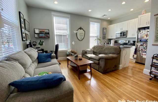 405 South Huntington Ave.