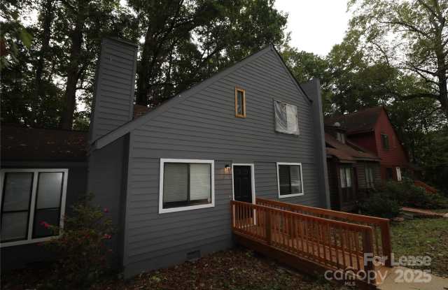 11329 WT Harris Boulevard E