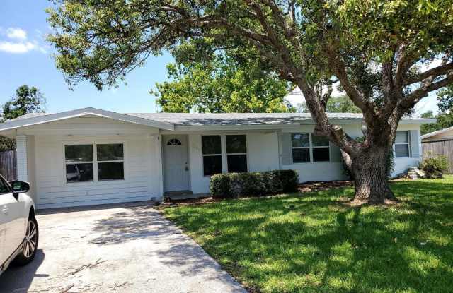 1380 Overlook Terrace - 1380 Overlook Terrace, Titusville, FL 32780