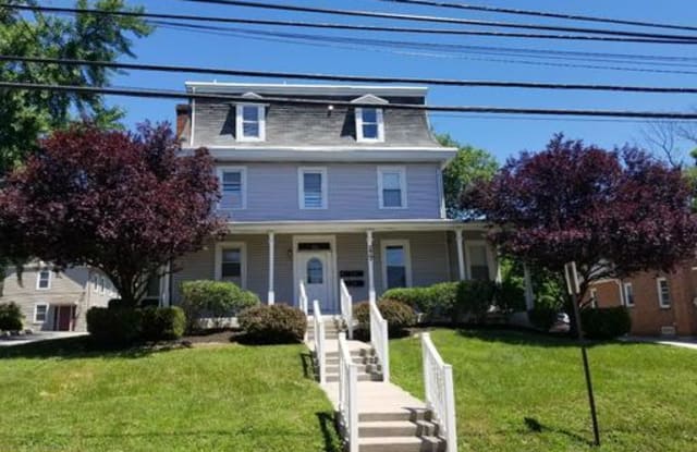 177 W MAIN STREET - 177 W Main St, Trappe, PA 19426