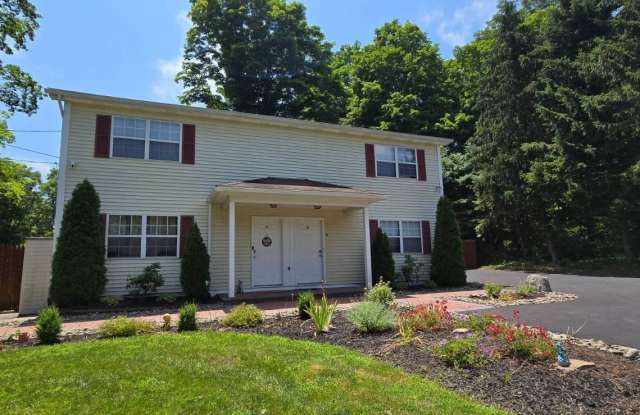 Photo of 1335 Union Ave