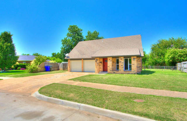 Stunning 4-Bedroom Home for Rent in Westwood Addition – Completely Remodeled on a Huge Lot!