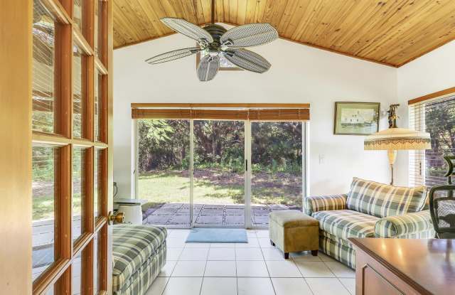 Photo of 1329 Chippewa Street