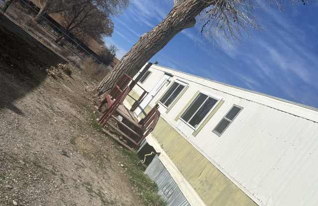 Photo of 324 W Blanco Blvd