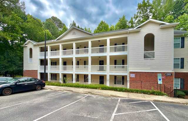 3BR / 2BA Condo in Southwest Raleigh