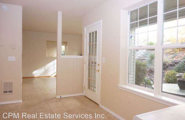927 Mountain Meadows Cir
