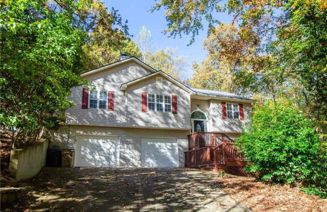 2470 Cambridge Hills Road