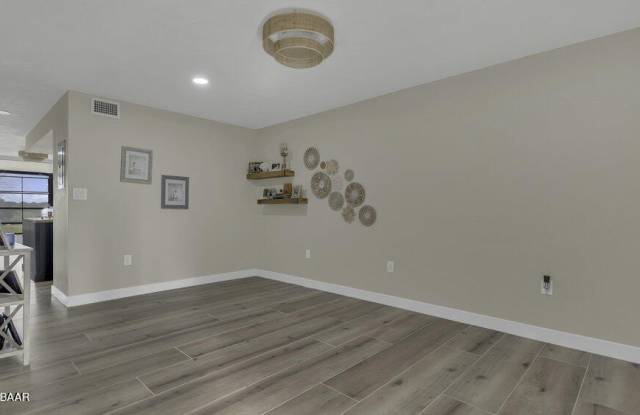 5500 S Ocean Shore Boulevard