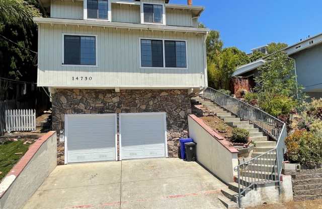 Newly Renovated 4BR / 2.5BA Home with Partial Bay Views.
