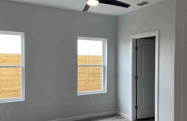 7700 Via Del Mar Cir