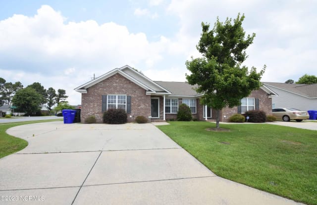 2608 Saddleback Drive - 2608 Saddleback Drive, Greenville, NC 28590