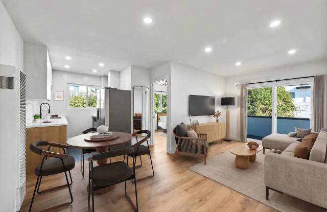 Photo of Lexington 5642