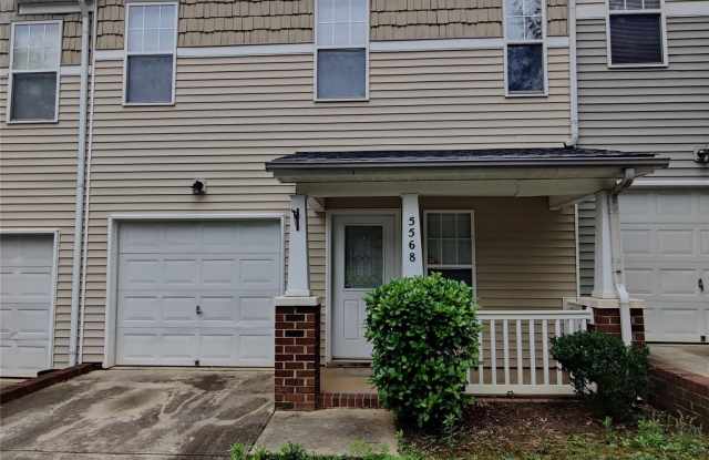 5568 Franklin Springs Circle