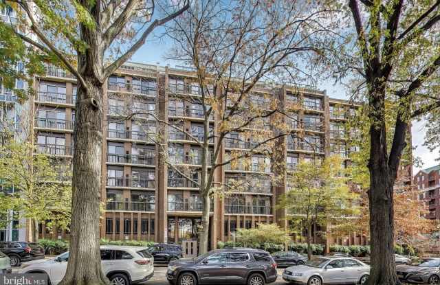 Photo of 1001 26TH Street NW unit: 705