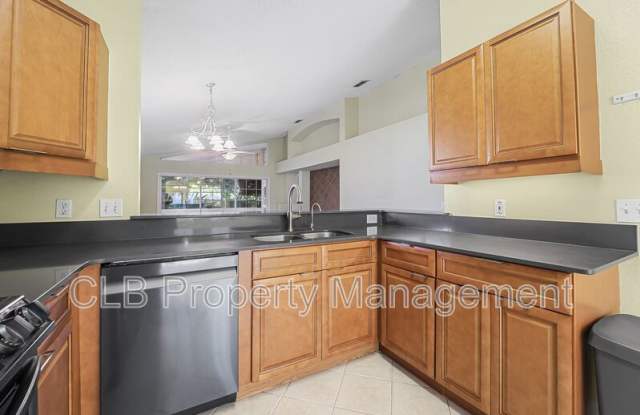 36 Old Macon Dr