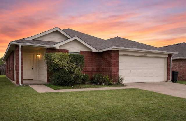 Photo of 2512 Mitchell Lane