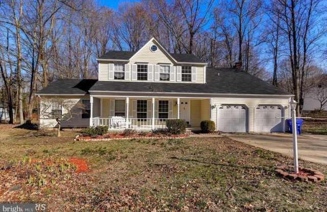 8127 CEDAR RUN - 8127 Cedar Run Dr, Bensville, MD 20603