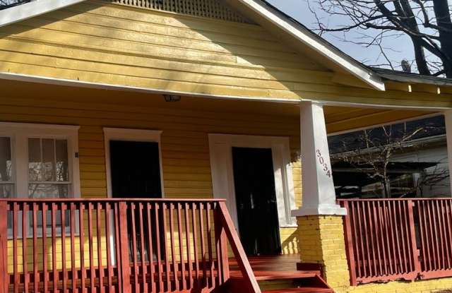1 Bedroom - East Point Cozy Duplex