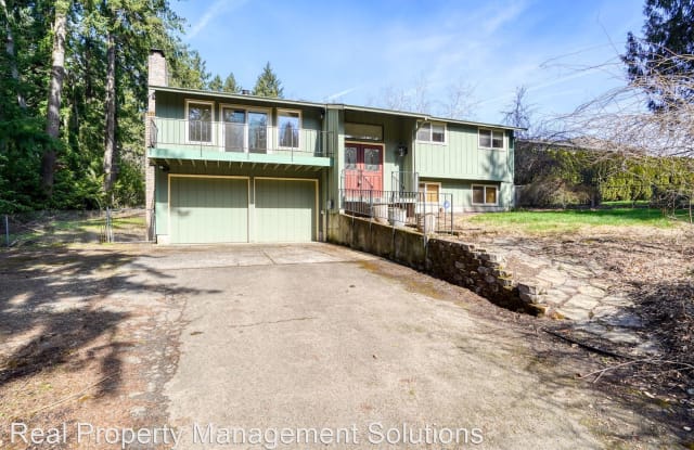 7520 SE Barbara Welch Rd - 7520 Southeast Barbara Welch Road, Portland, OR 97236