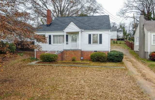 2 BR 1 BA Home For Rent - Overbrook Historic District- Downtown Greenville - 503 Overbrook Road, Greenville, SC 29607