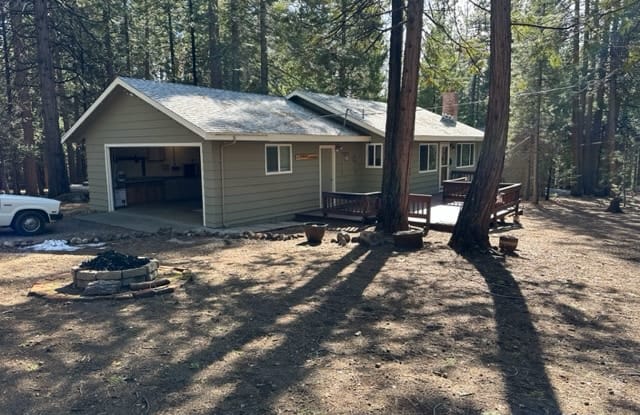 19424 Forest View Cir - 19424 Forest View Circle, Amador County, CA 95666