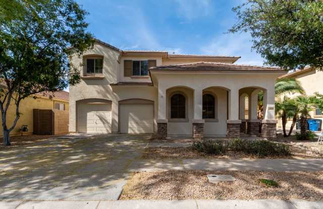 SPACIOUS 4 Bed/2.5 bath in Cooley Station! - 3848 East Phelps Street, Gilbert, AZ 85295