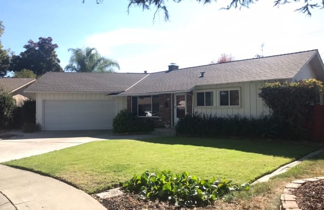 1720 Wolverine Way - 1720 Wolverine Way, Modesto, CA 95355