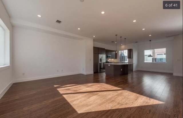 1801 East 2nd Street