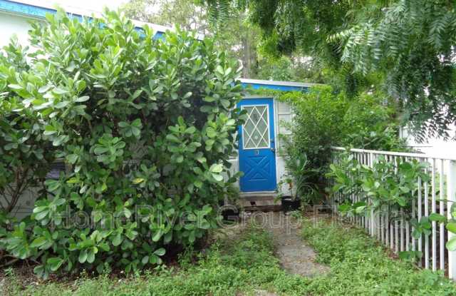 49 SW 14th St