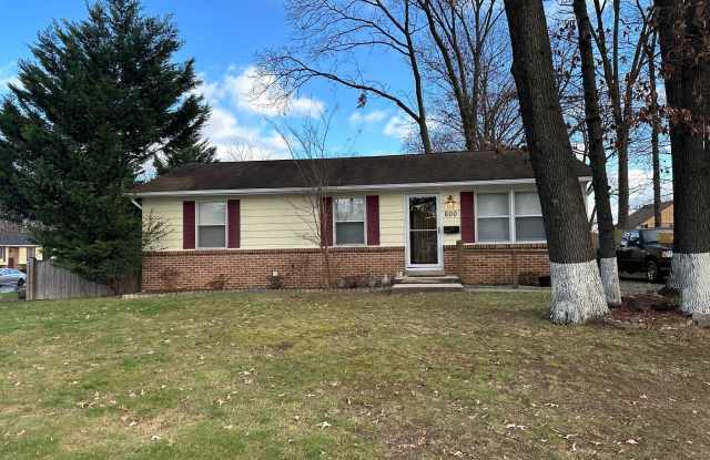 600 7TH STREET - 600 7th Street, Laurel, MD 20707