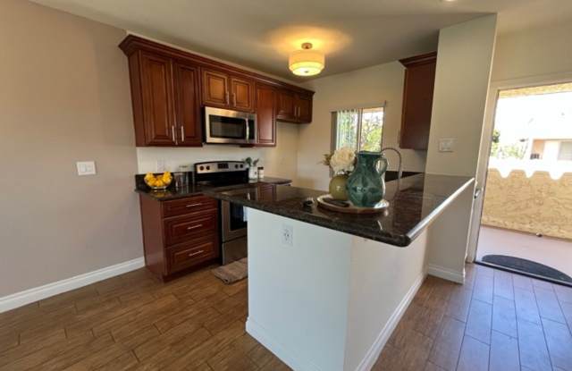 Beautiful 1 Bedroom Unit in Orange