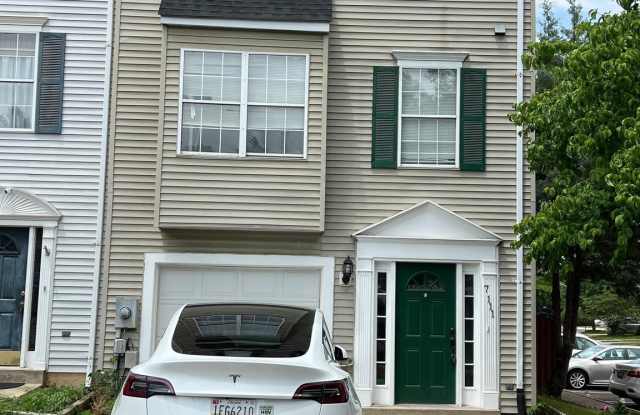 7111 OBERLIN CIRCLE