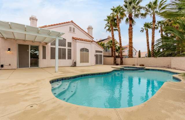 SUMMERLIN- BEAUTIFUL-UPGRADED- PRIMARY SUITE DOWNSTAIRS+ 2 BDRMS UP WITH OFFICE & POOL!