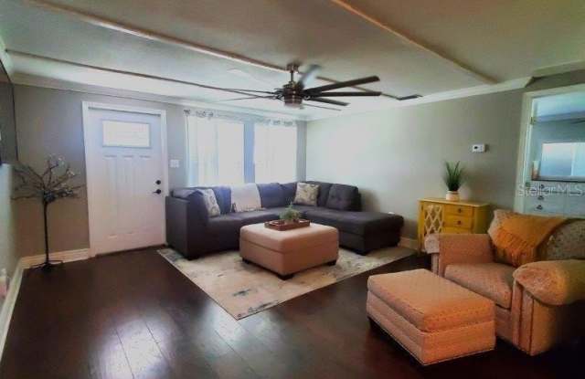 22274 WESTCHESTER BOULEVARD