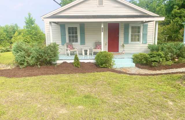 Photo of 100 Duke St