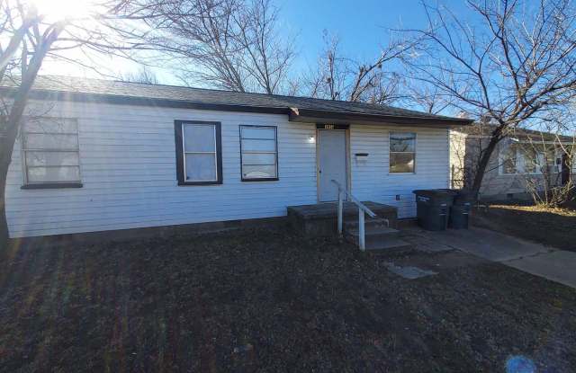 Photo of 3 bedroom 1 bath