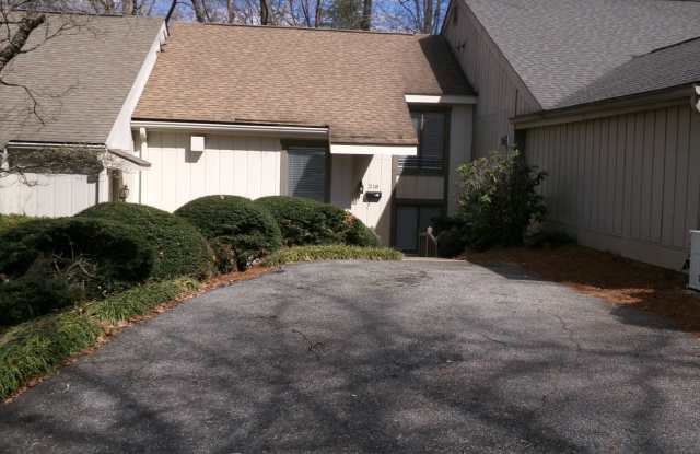 Country Club and Peace Haven Area